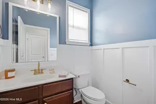 447 Avendale Dr, Rocky Point, NC 28457 - Photo 12