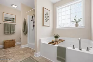 447 Avendale Dr, Rocky Point, NC 28457 - Photo 30