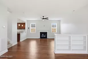 447 Avendale Dr, Rocky Point, NC 28457 - Photo 8