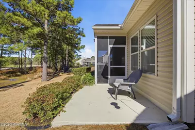1014 Meadowlands Trail NW, Calabash, NC 28467 - Photo 4