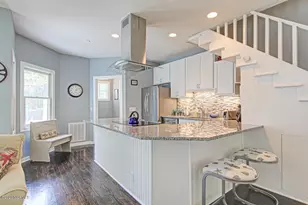 110 Ann St, Wilmington, NC 28401 - Photo 2