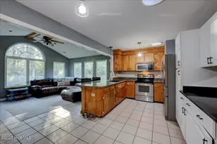707 Clermont Rd, New Bern, NC 28560 - Photo 12