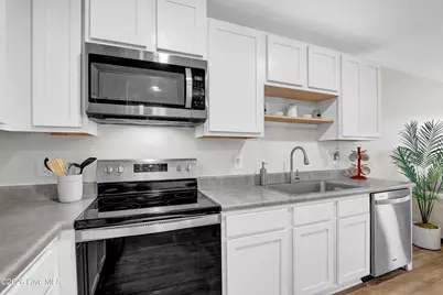 1014 Course Lane, Surf City, NC 28455 - Photo 14