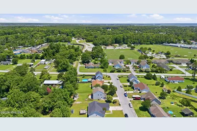 2513 Emeline Place, Morehead City, NC 28557 - Photo 42