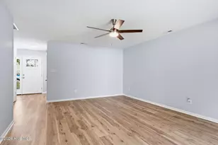 2513 Emeline Pl, Morehead City, NC 28557 - Photo 2