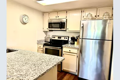 118 Dock Street #Apt 8, Wilmington, NC 28401 - Photo 18