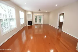 520 Village Green Dr, Morehead City, NC 28557 - Photo 6