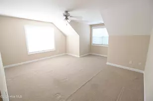 520 Village Green Dr, Morehead City, NC 28557 - Photo 20