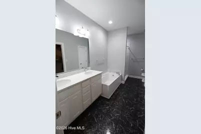 520 Village Green Drive #B, Morehead City, NC 28557 - Photo 14