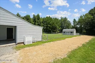 961 Pikeville-Princeton Rd, Pikeville, NC 27863 - Photo 38