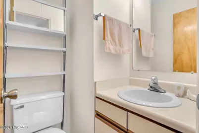 109 NE 30th Street, Oak Island, NC 28465 - Photo 20