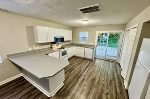 1904 E 3rd St, Greenville, NC 27858 - Photo 4