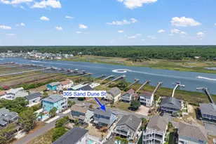 305 Sand Dune Ln, Holden Beach, NC 28462 - Photo 4