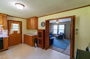 1110 N Webb St, Selma, NC 27576 - Photo 10