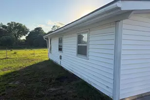 3508 Sloan St, Kinston, NC 28504 - Photo 6