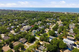 119 NE 11th St, Oak Island, NC 28465 - Photo 6