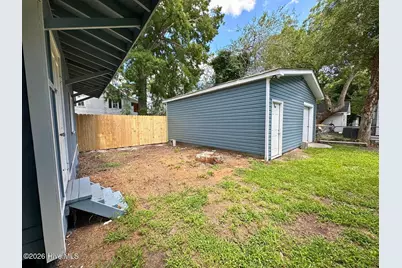 202 W Burgess Street, Elizabeth City, NC 27909 - Photo 30