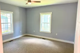 202 W Burgess St, Elizabeth City, NC 27909 - Photo 16