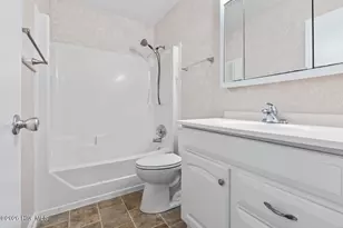 721 Shadowridge Rd, Jacksonville, NC 28546 - Photo 22