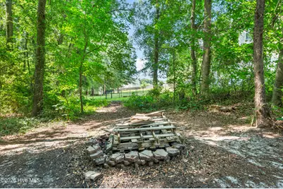 124 Briar Hollow Drive, Jacksonville, NC 28540 - Photo 38