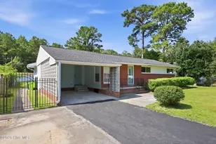 125 Bryan Blvd, Havelock, NC 28532 - Photo 4