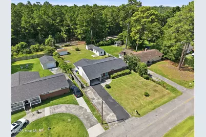 125 Bryan Boulevard, Havelock, NC 28532 - Photo 8