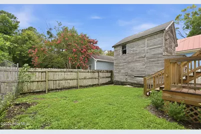 511 Middle Street #B, New Bern, NC 28560 - Photo 14