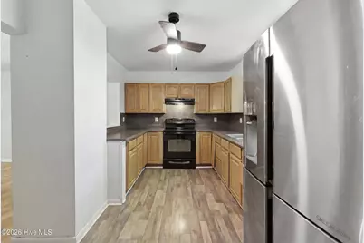 210 N Dyer Street, Elizabeth City, NC 27909 - Photo 10