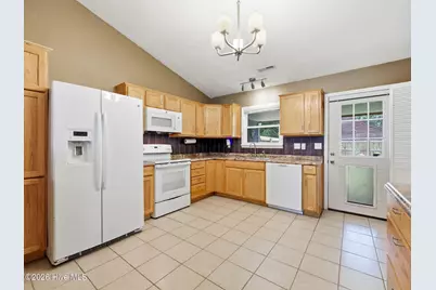 153 Corey Circle, Jacksonville, NC 28546 - Photo 8