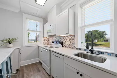 501 N 11th Street, Morehead City, NC 28557 - Photo 6