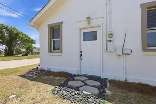 501 N 11th St, Morehead City, NC 28557 - Photo 38