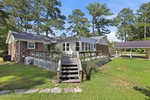 4909 Hermitage Rd, Trent Woods, NC 28562 - Photo 4