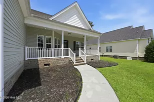 204 Wedgefield Cir, Maple Hill, NC 28454 - Photo 4