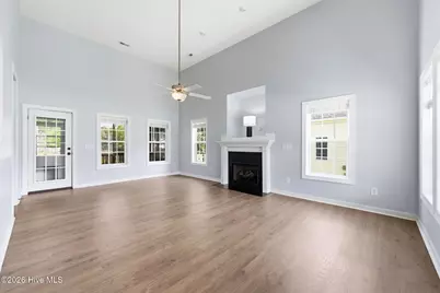 204 Wedgefield Circle, Maple Hill, NC 28454 - Photo 8