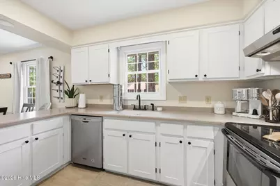 133 Villa Drive, West End, NC 27376 - Photo 12