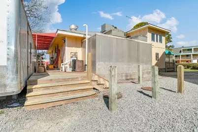 303 South Avenue, Oriental, NC 28571 - Photo 32