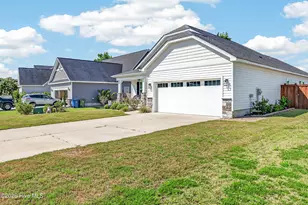 115 Emerson Ln, Sneads Ferry, NC 28460 - Photo 2