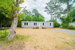 9115 E Calabash Dr SW, Calabash, NC 28467 - Photo 1