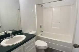 1999B Sunnybrook Rd, Greenville, NC 27834 - Photo 10