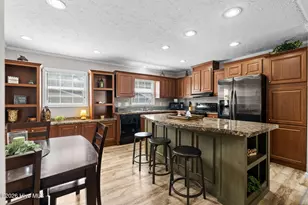 1283 Decator St SW, Supply, NC 28462 - Photo 10