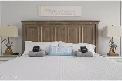 320 Governor Safford Lane, Emerald Isle, NC 28594 - Photo 18