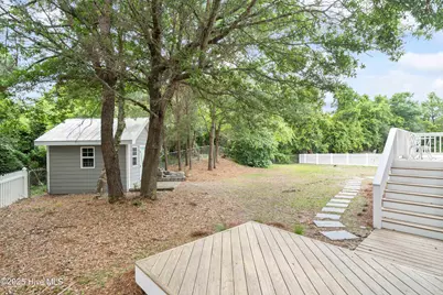 320 Governor Safford Lane, Emerald Isle, NC 28594 - Photo 40