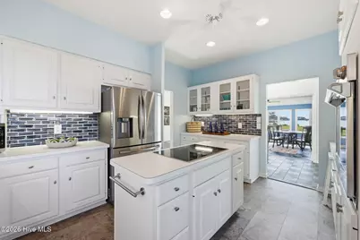 903 South Avenue, Oriental, NC 28571 - Photo 16
