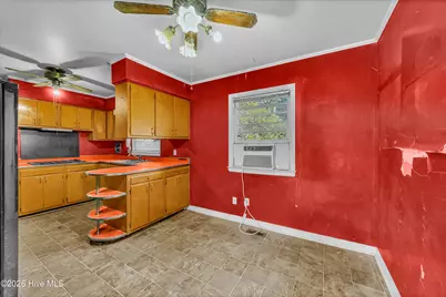 603 Holbrooke Avenue, Wilmington, NC 28412 - Photo 12