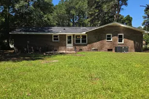 503 Covington Dr, Kinston, NC 28501 - Photo 2