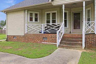 566 Ridge Dr, Winterville, NC 28590 - Photo 4
