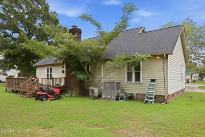 566 Ridge Drive, Winterville, NC 28590 - Photo 32