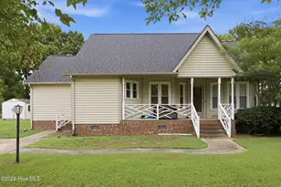 566 Ridge Dr, Winterville, NC 28590 - Photo 1