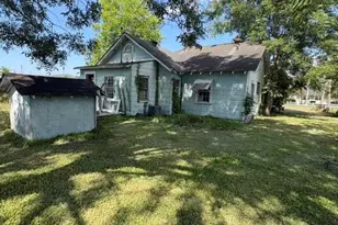 226 S 5th St, Aurora, NC 27806 - Photo 22