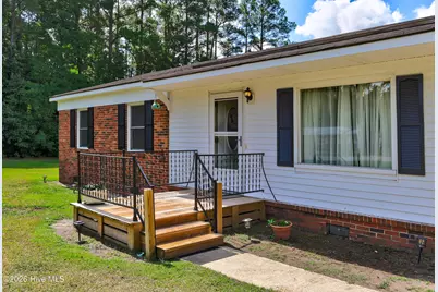 1688 W Wards Bridge Road, Warsaw, NC 28398 - Photo 4